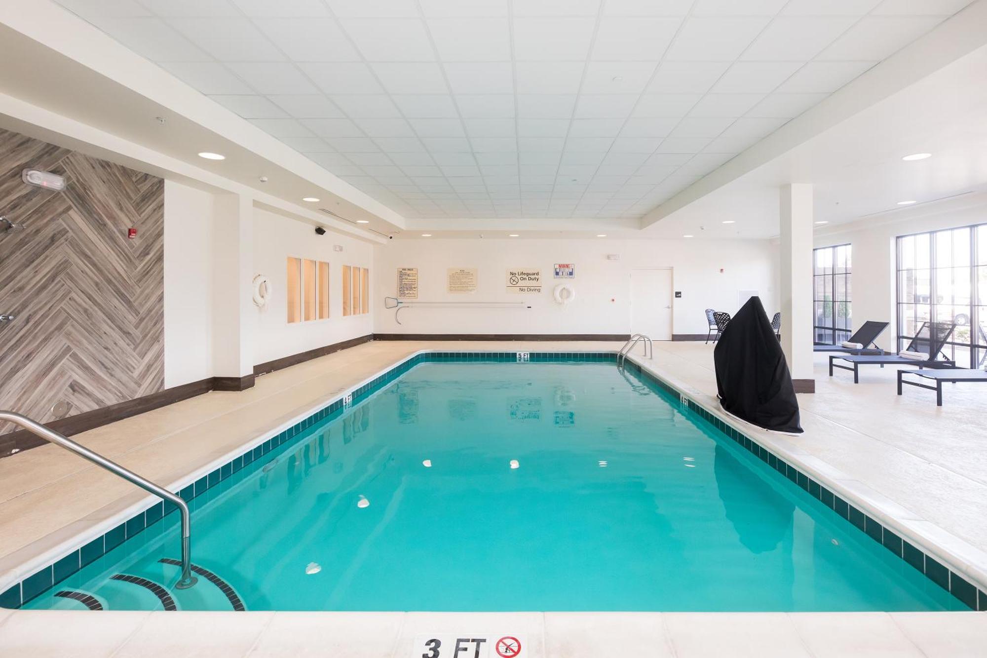 Hampton Inn & Suites Dobson מראה חיצוני תמונה