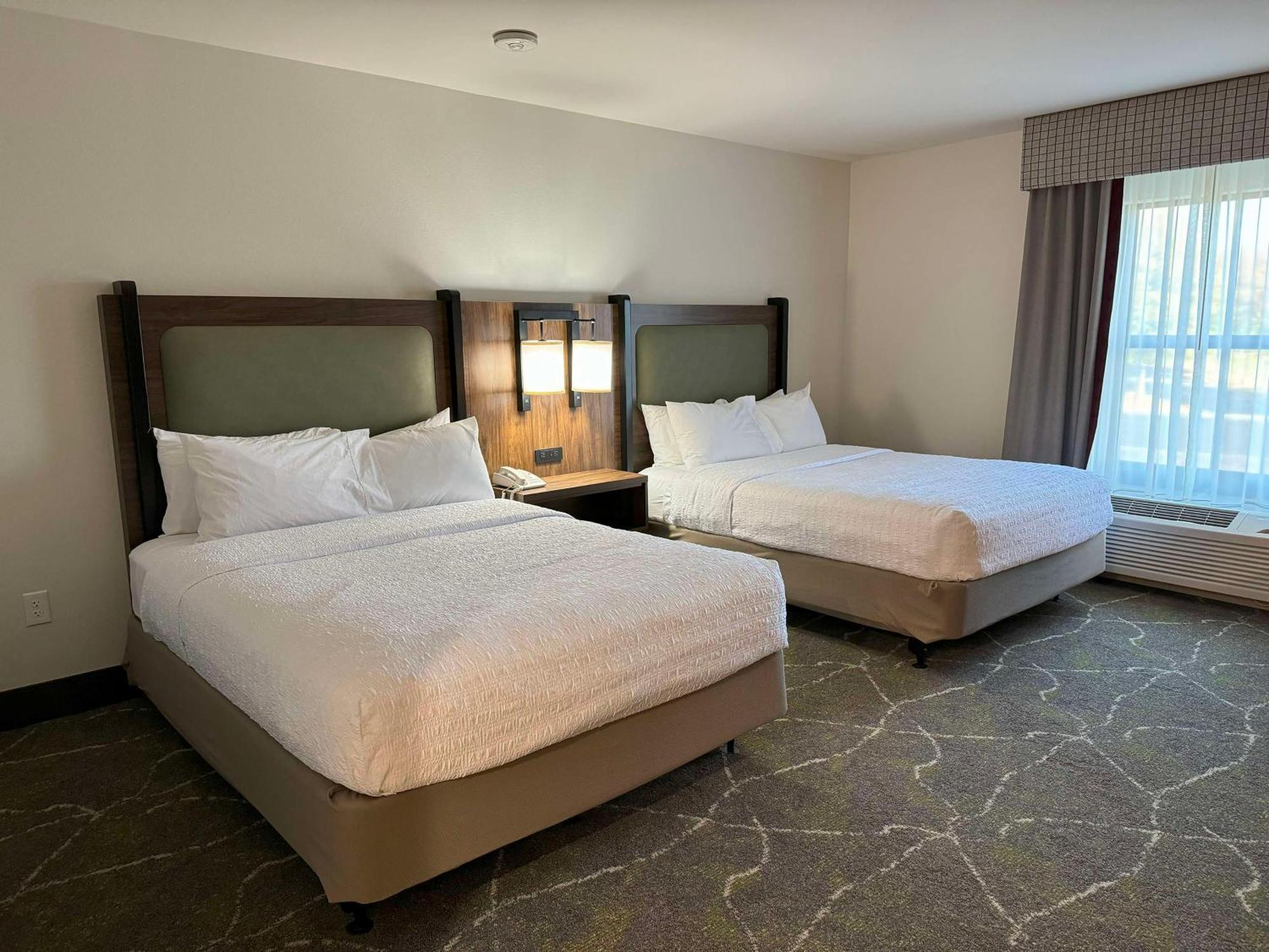 Hampton Inn & Suites Dobson מראה חיצוני תמונה